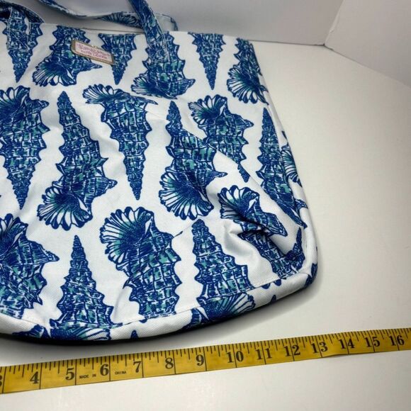 Lilly Pulitzer Seashell Large Tote Shoulder Bag Womens White Blue Desigen - Picture 10 of 10